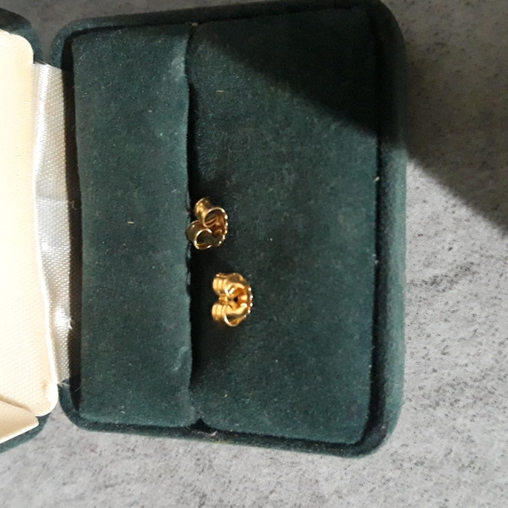 18K Yellow Gold Plated Sterling Silver Genuine Garnet Earrings 1.02 Carat - Picture 3 of 8